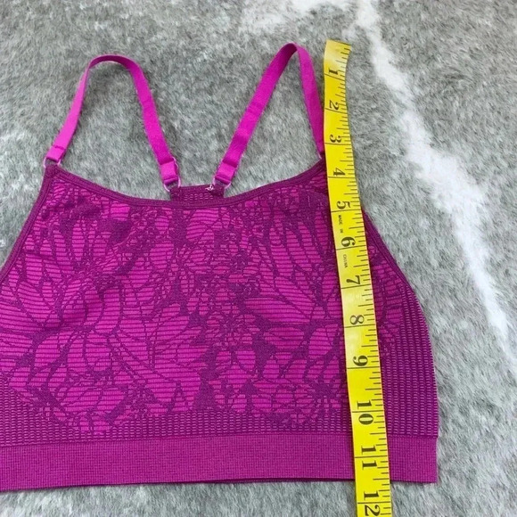 Fabletics Samana Seamless Sports Bra - Picture 9 of 10